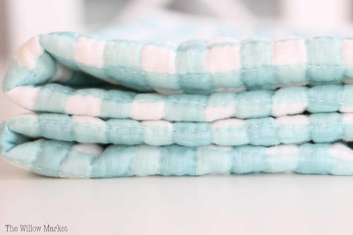 Hand Quilted Cotton Gauze Baby Blanket Hand Quilted Cotton Gauze Baby Blanket