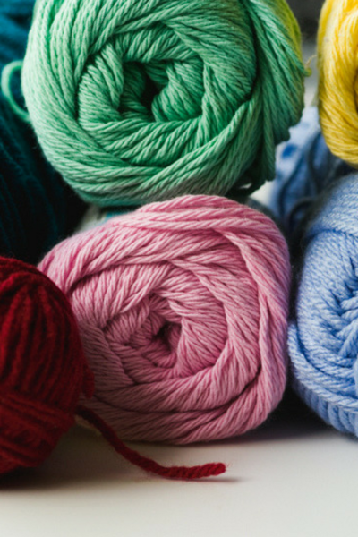 Fiber Fundamentals: How to Pick Yarn for Knitting Fiber Fundamentals: How to Pick Yarn for Knitting