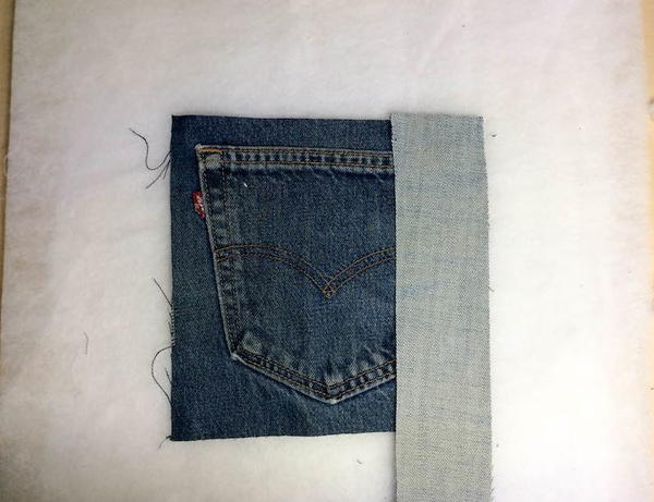 DIY Denim Traditional Log Cabin Block Pocket Pillow DIY Denim Traditional Log Cabin Block Pocket Pillow