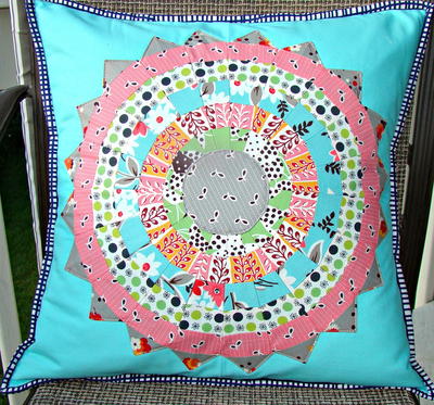 Strip Pieced Dresden Pillow Strip Pieced Dresden Pillow