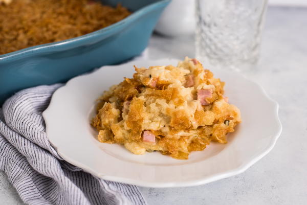 Cheesy Potato and Corn Flake Casserole Cheesy Potato and Corn Flake Casserole