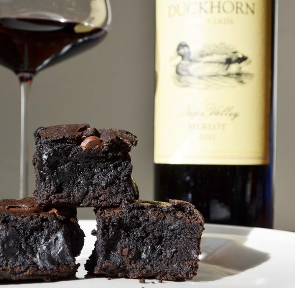 Extra dark chocolate cocoa powder red wine brownies Extra dark chocolate cocoa powder red wine brownies