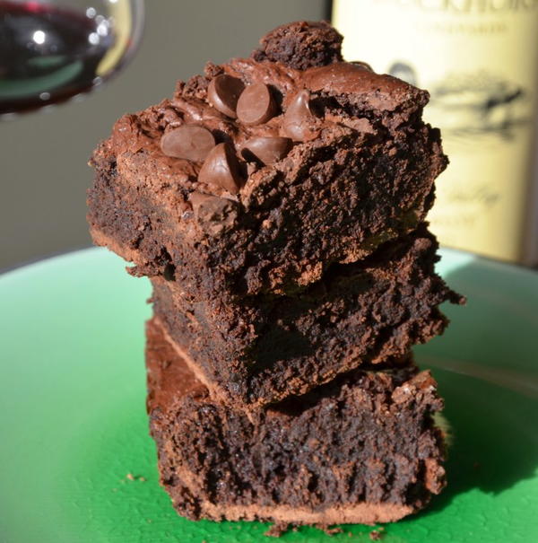 Regular cocoa powder red wine brownies Regular cocoa powder red wine brownies