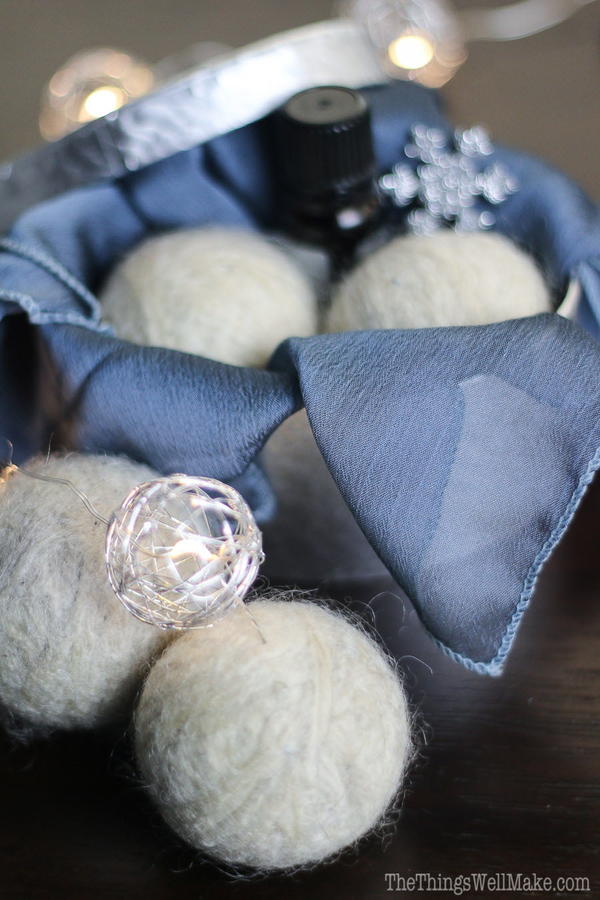 Easy DIY Wool Dryer Balls Easy DIY Wool Dryer Balls