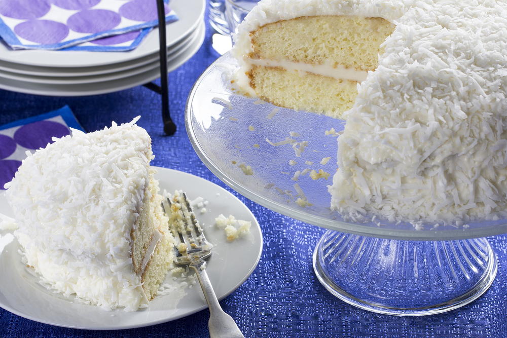 39 To-Die-For Dessert Recipes with Cake Mix | MrFood.com