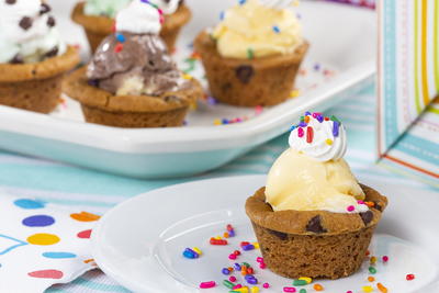 Mini Ice Cream Cup Sundaes