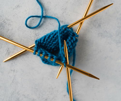 How to Knit in the Round How to Knit in the Round