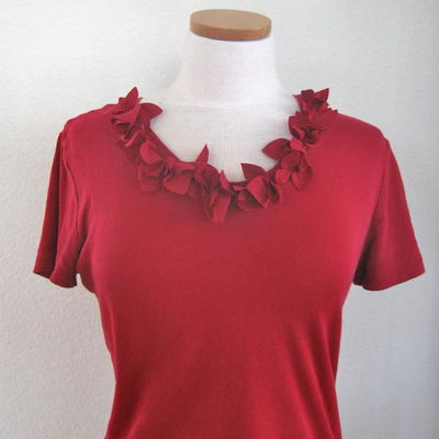 How to Make a Petal Tee with a Die Cut Machine How to Make a Petal Tee with a Die Cut Machine
