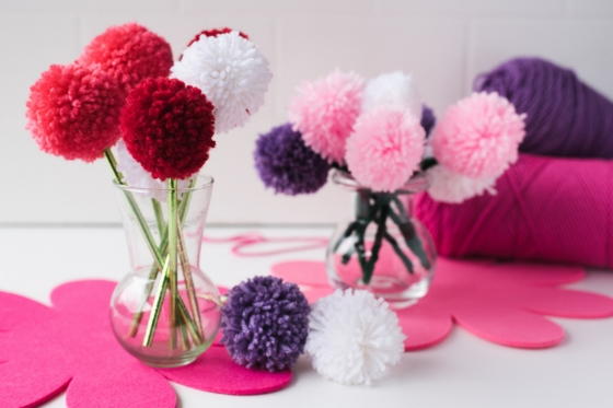 How to Make a Pom Pom How to Make a Pom Pom