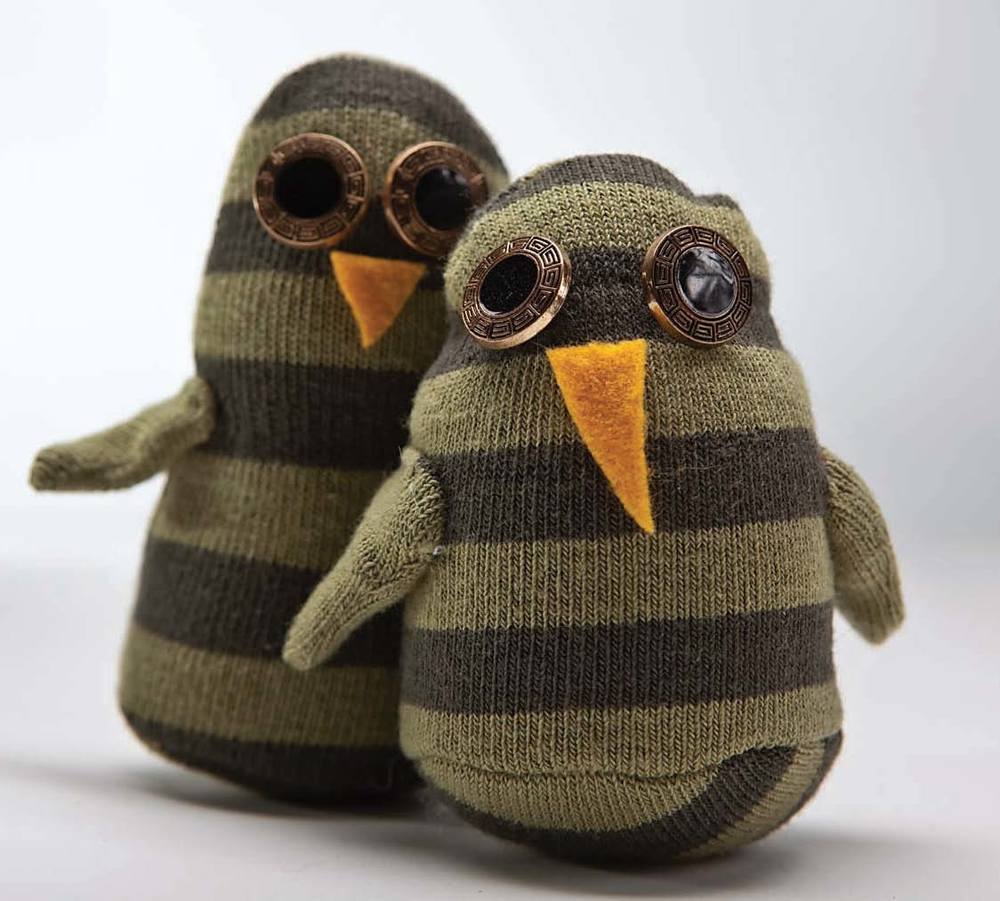 owl-sock-friends-sewing-tutorial-favecrafts