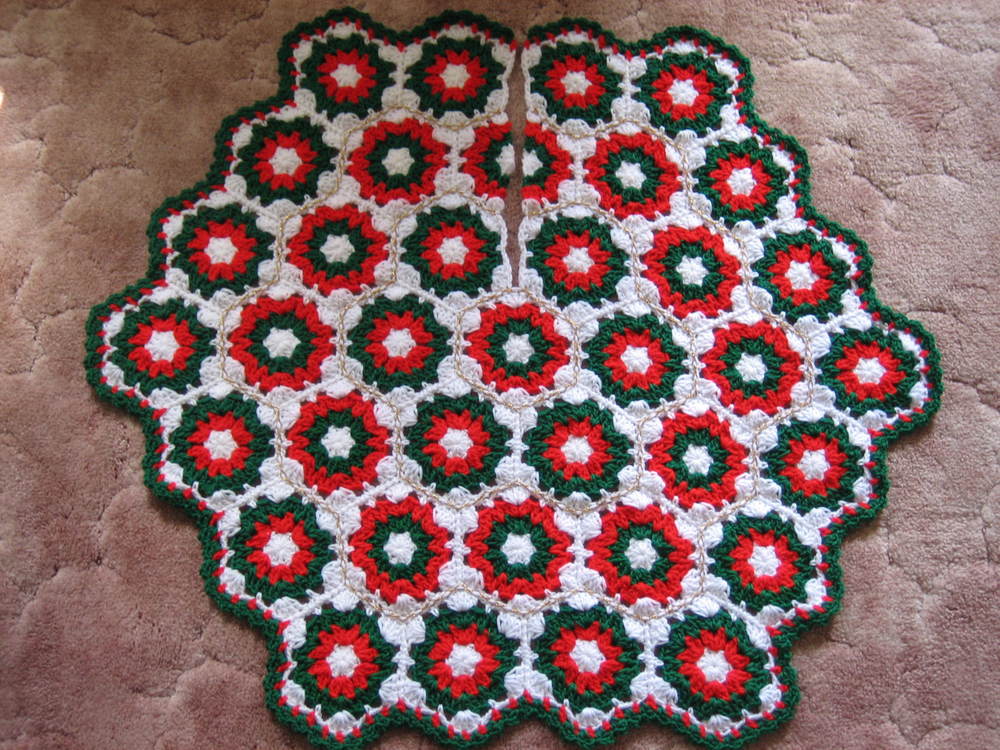 Crochet Christmas Tree Skirt  FaveCrafts.com