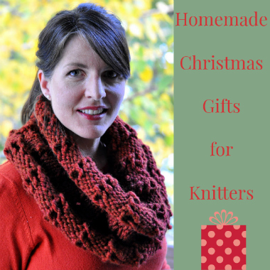 Cool and irresistible gifts to knit for christmas! 15 Homemade Christmas Gifts for Knitters | AllFreeKnitting.com