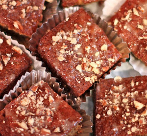 Simple Banana Cake | FaveGlutenFreeRecipes.com