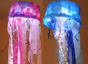 Jellyfish Light Ocean Crafts | AllFreeKidsCrafts.com