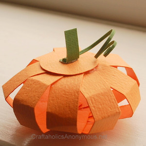 Mini Paper Pumpkin Patch | AllFreePaperCrafts.com