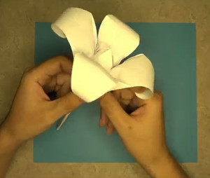 Sweet Origami Flower Blossom | AllFreePaperCrafts.com