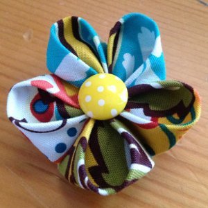 Kazanshi DIY Fabric Flowers | AllFreeSewing.com
