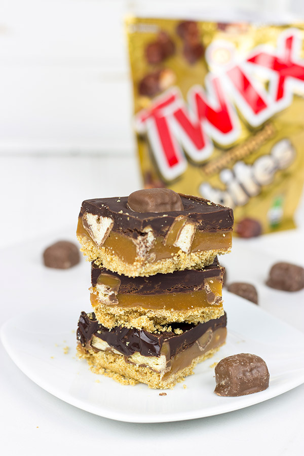 4Layer Twix Dessert Bars