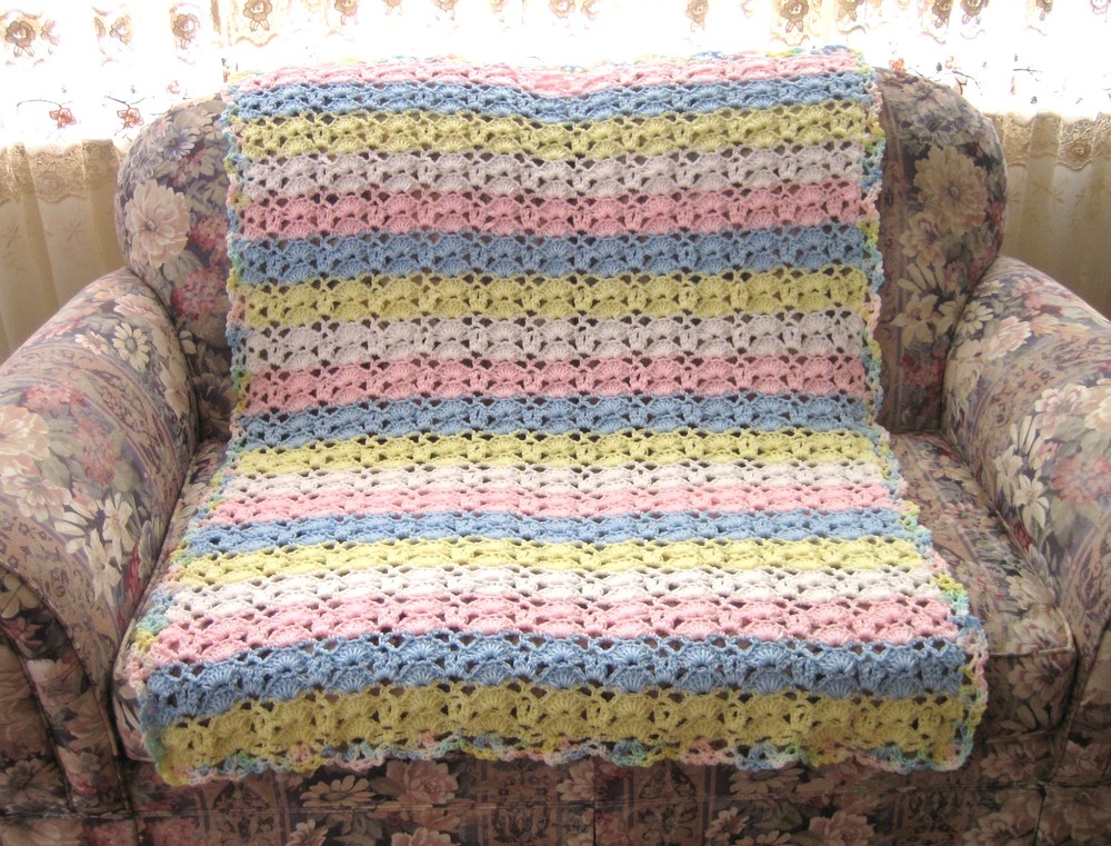 Cuddle Up Baby Blanket Crochet Pattern FaveCrafts.com