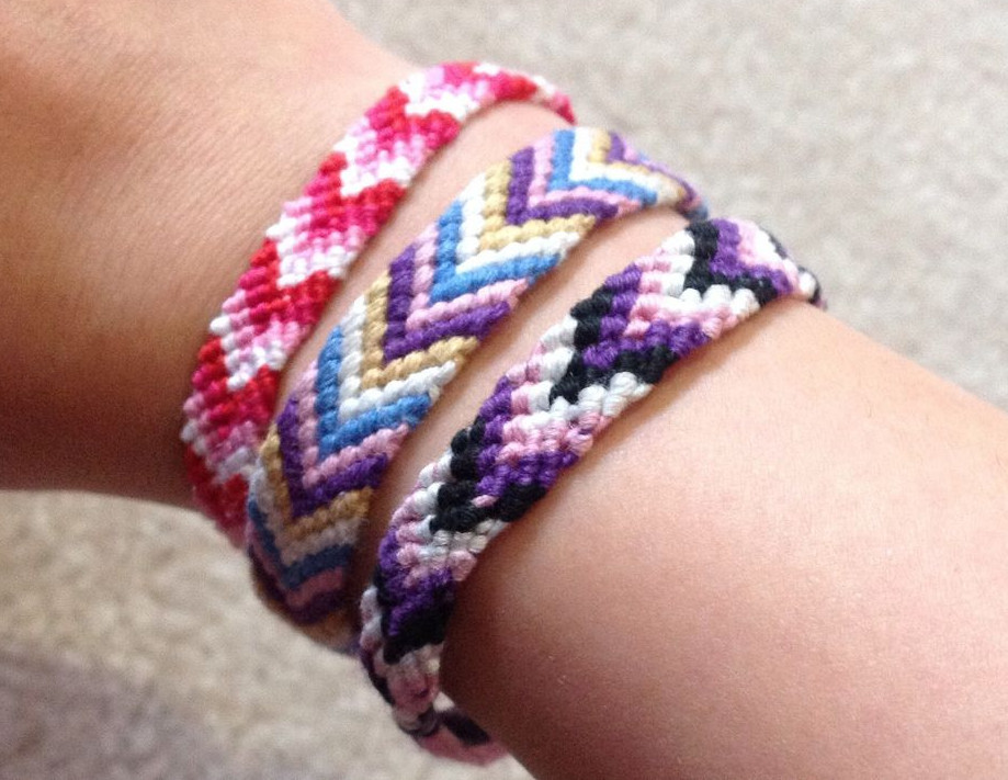 cool-chevron-friendship-bracelet-pattern-allfreejewelrymaking