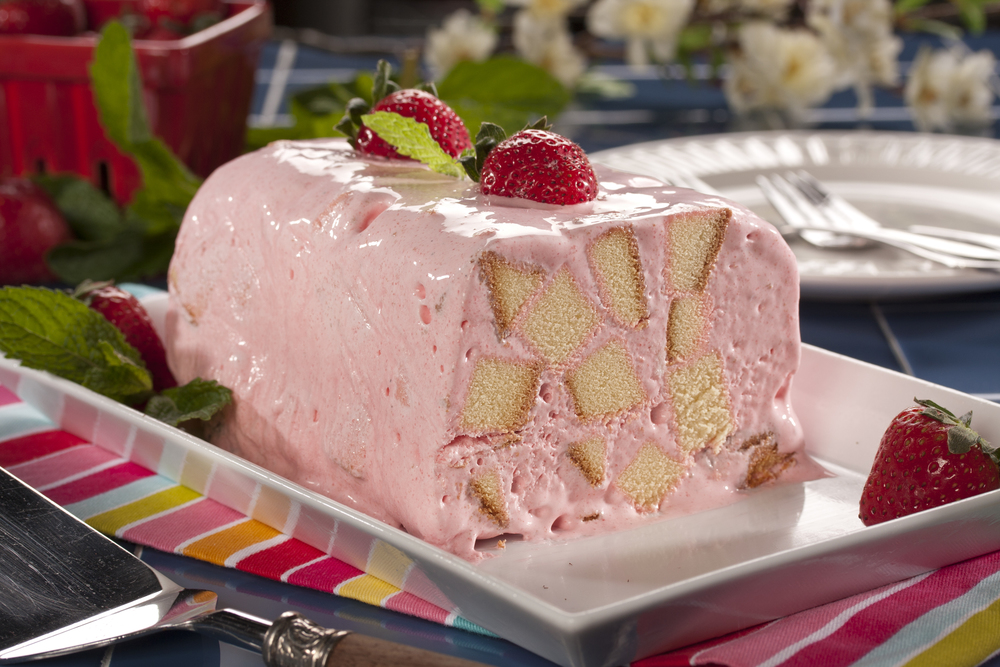 Easy Ice Cream Cake | MrFood.com