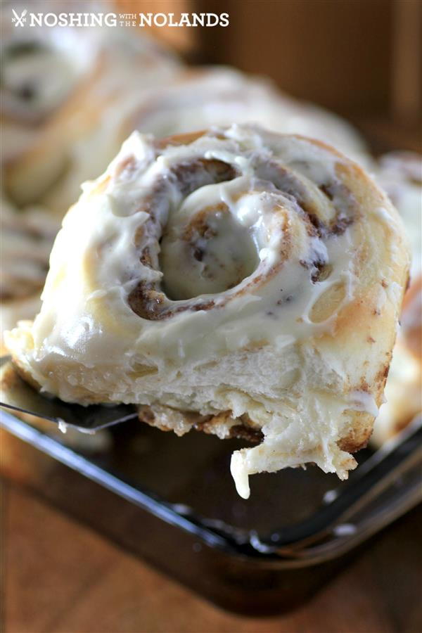 Just Like Cinnabon Cinnamon Rolls