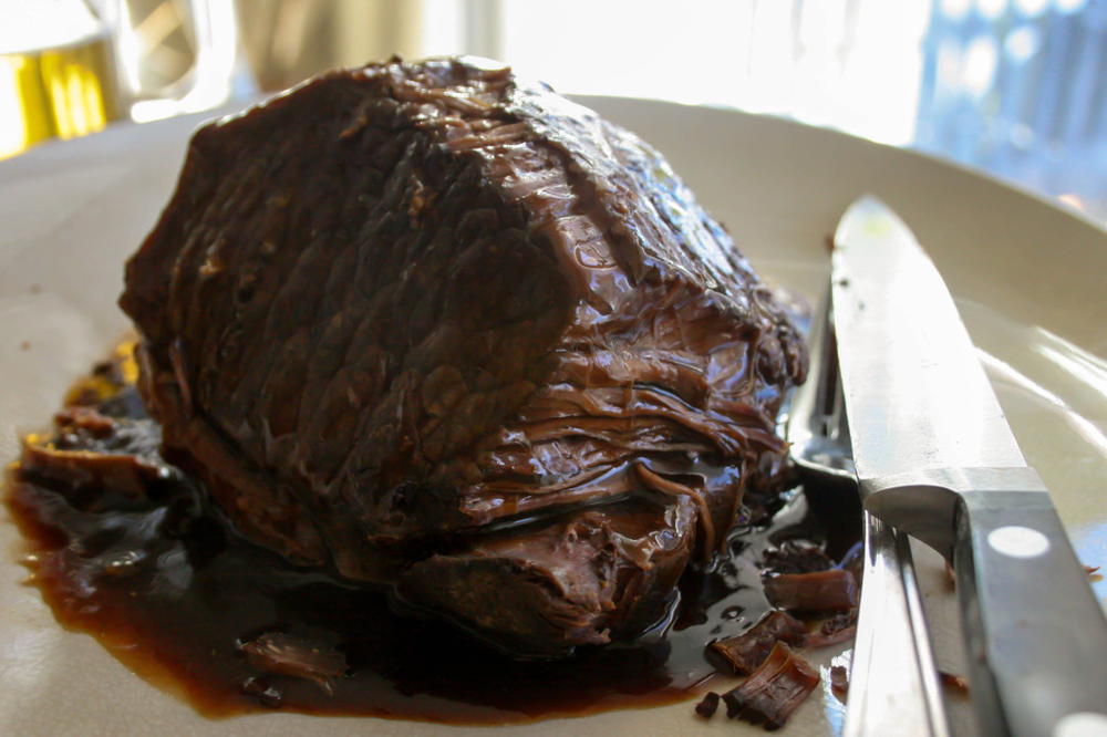 5-Ingredient Fall-Apart Roast Beef | AllFreeSlowCookerRecipes.com
