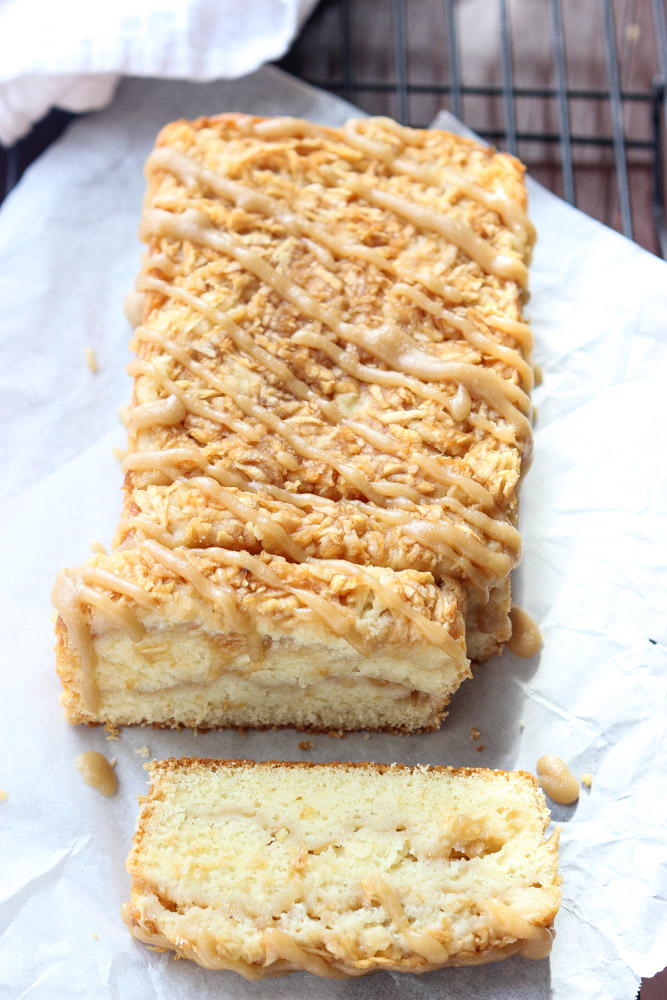 Easy Apple Pie Cake | TheBestDessertRecipes.com