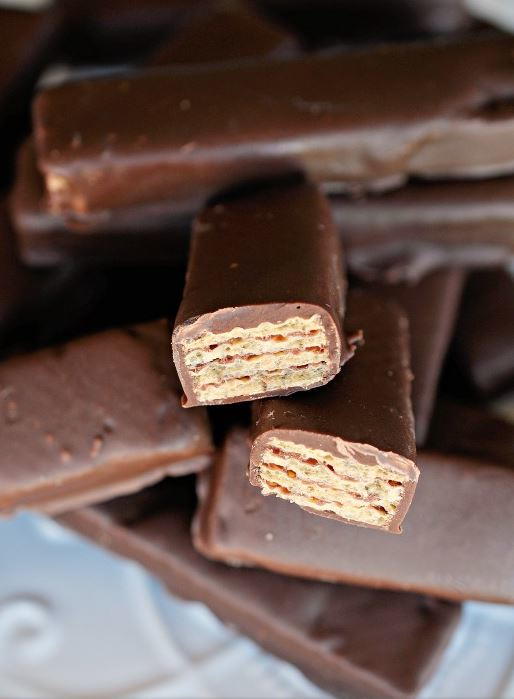 2Ingredient Copycat Kit Kat Bars