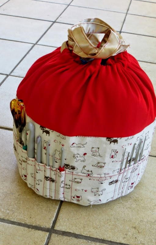 Super Organizing DIY Tote Bag AllFreeSewing com Super Organizing DIY Tote Bag AllFreeSewing com
