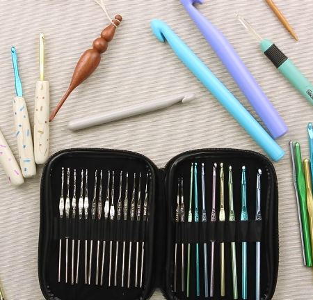 How to Choose Crochet Hooks and Crochet Hook Sizes | AllFreeCrochet.com
