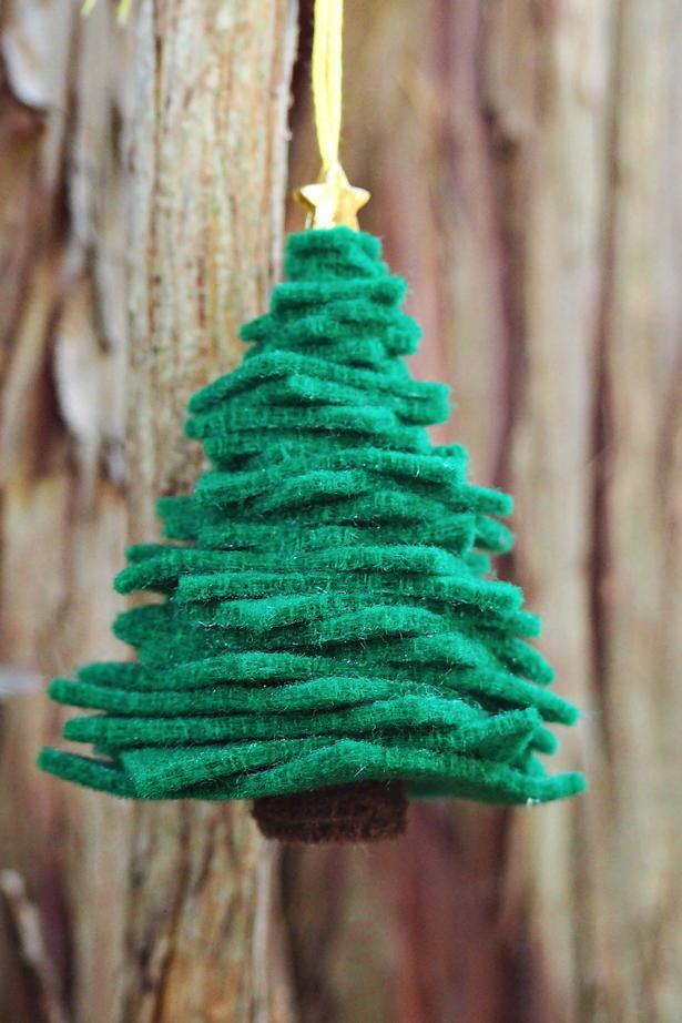 DIY Felt Christmas Tree Ornament  AllFreeChristmasCrafts.com