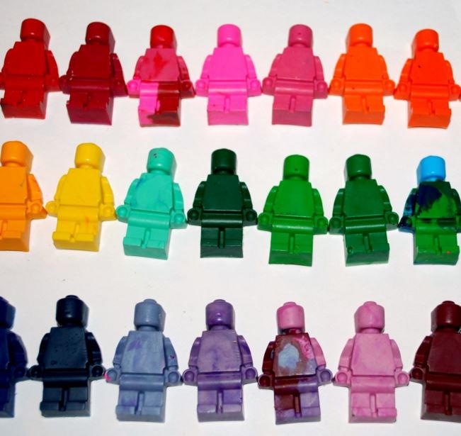 How to Make Lego Shaped Crayons | AllFreeKidsCrafts.com