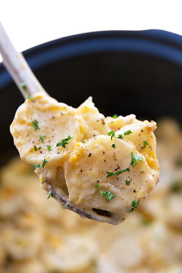 Ultimate Slow Cooker Cheesy Potatoes