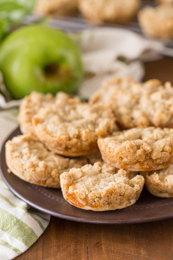 Dutch Apple Pie Cookie Recipe | FaveSouthernRecipes.com