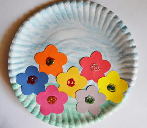 Paper Plate Spring Garden | AllFreeKidsCrafts.com