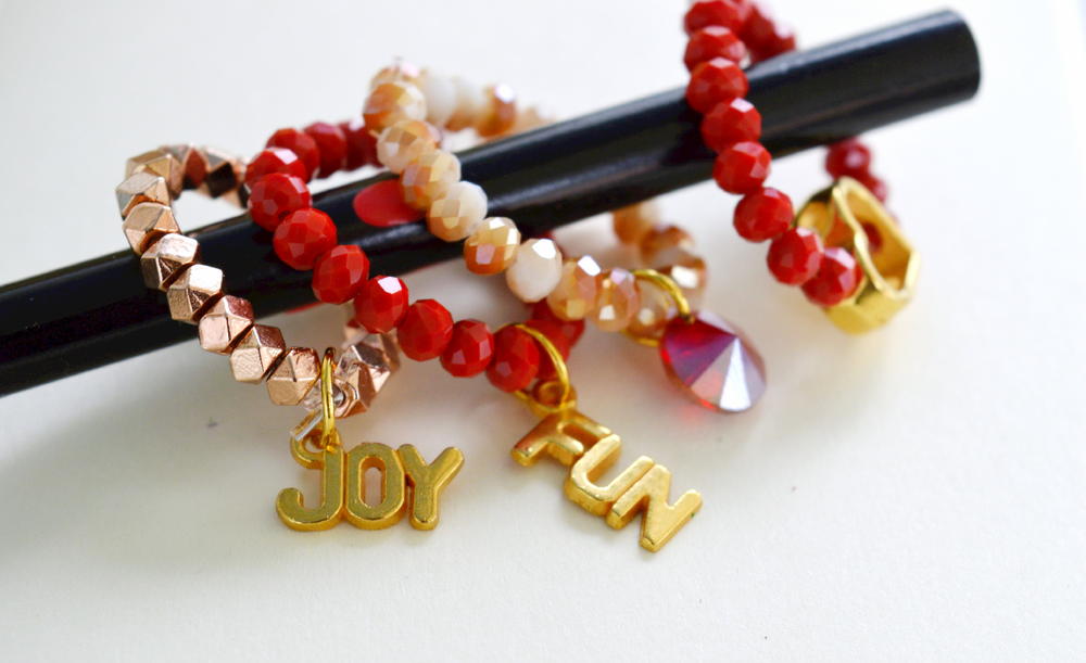 Souvenir rows rhinestones Fun Stackable Elastic Rings | AllFreeJewelryMaking.com