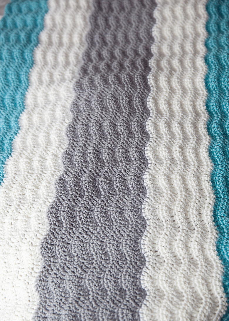 blanket wave baby crochet easy AllFreeCrochetAfghanPatterns.com Waves Tiny Baby Blanket