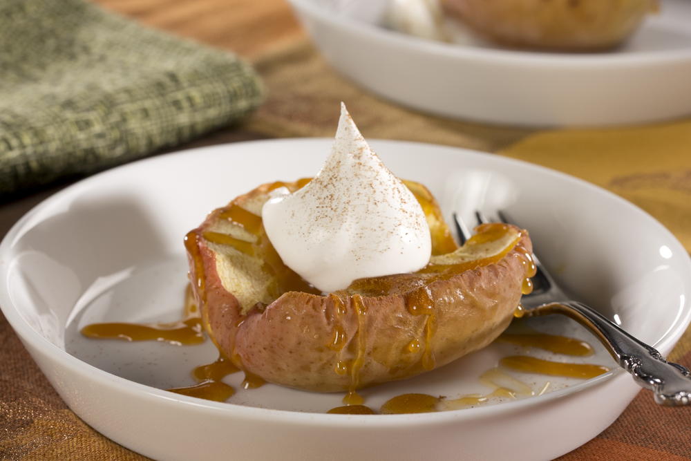 Caramel Drizzled Baked Apples
