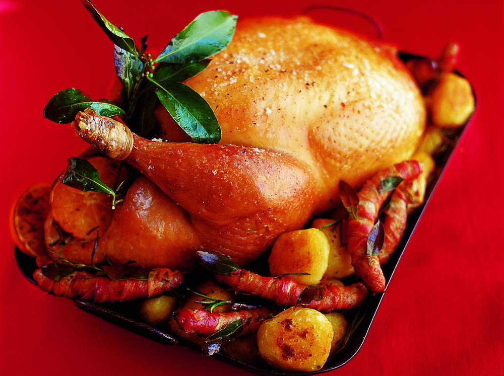 Roast Turkey With Spiced Cranberry Bacon And Walnut Stuffing 7303