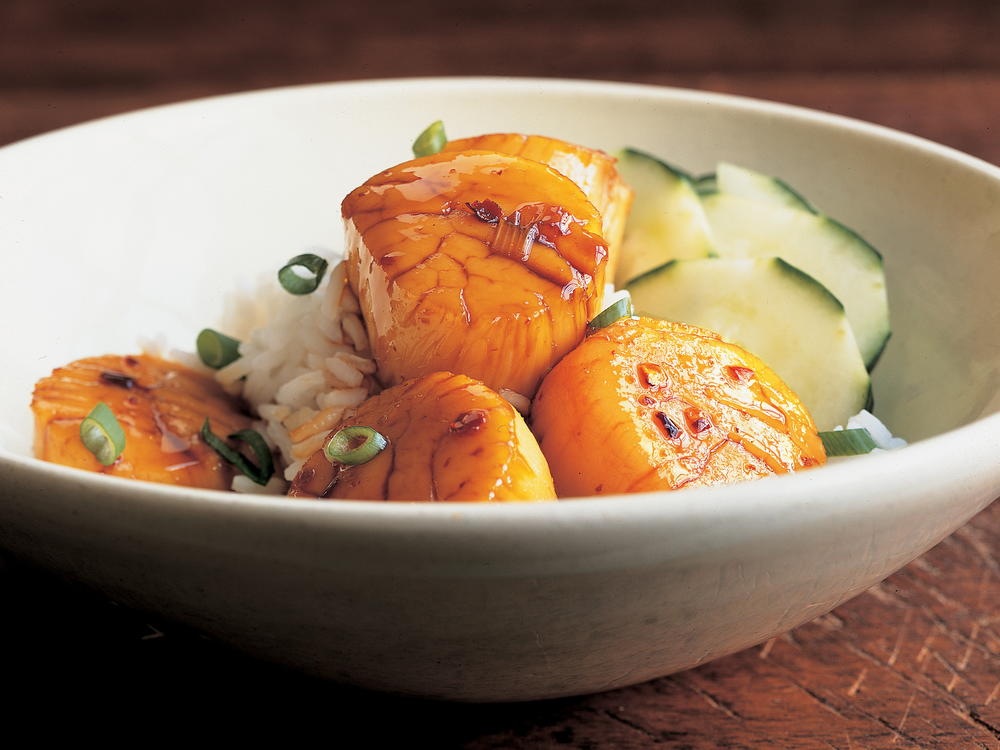 Vietnamese Braised Scallops