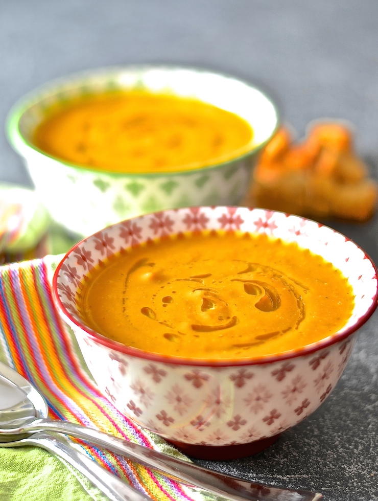 Creamy Coconut Carrot & Ginger Soup