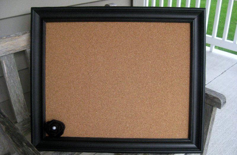 Framed DIY Bulletin Board