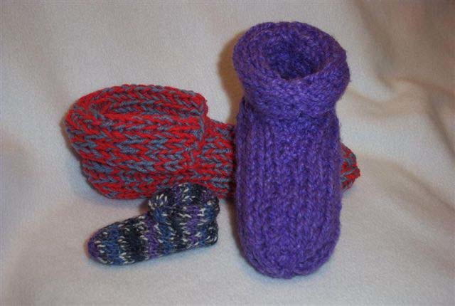 Made to Fit Double Knit Slippers | FaveCrafts.com