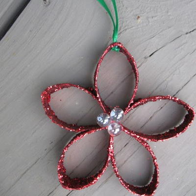 Toilet Paper Roll Flower Ornament AllFreeChristmasCrafts com Toilet Paper Roll Flower Ornament AllFreeChristmasCrafts com