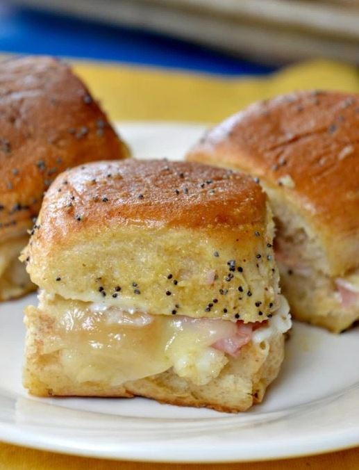 Ham And Cheese Slider Bake Hot Ham and Cheese Sliders | RecipeLion.com