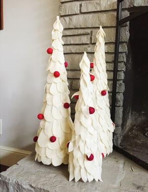 felt tree christmas craft a christmas tree idea like this would be a perfect addition to your home decor without pine trees becoming the dominant decor - Homemade Christmas Crafts felt tree christmas craft a christmas tree idea like this would be a perfect addition to your home decor without pine trees becoming the dominant decor - Homemade Christmas Crafts