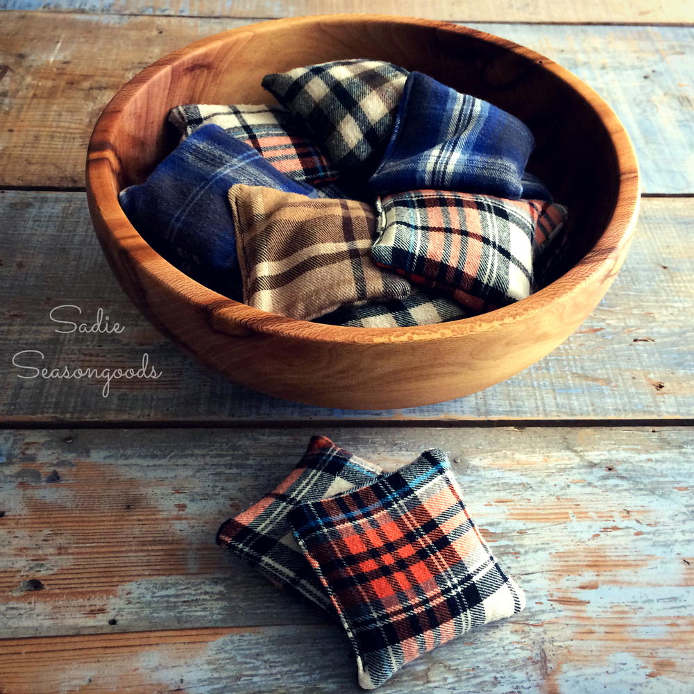 flannel-diy-hand-warmers-allfreesewing