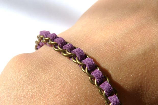 Woven Jump Ring Bracelet | AllFreeJewelryMaking.com