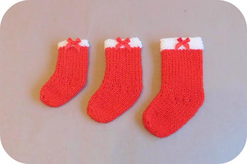 little christmas stockings knitting pattern allfreeknitting com